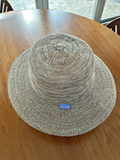 Wallaroo hat sport Victoria  beige  adjustable tie NWOT