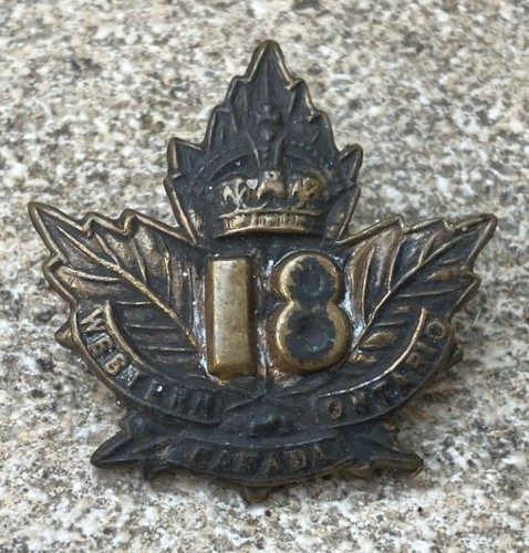 Collar badge canada - collar, "18th