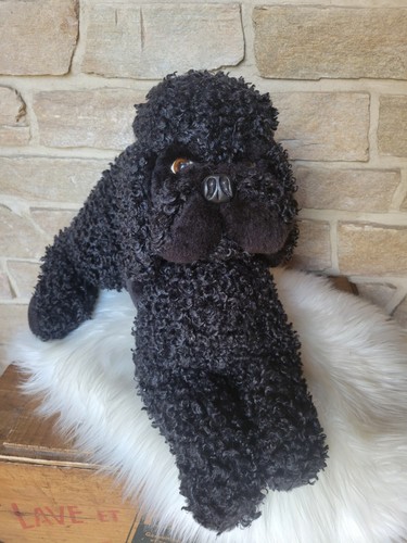 Peluche chien caniche noir - caniche,