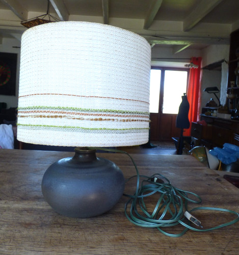 Ancienne lampe année en - ancienne, 70
