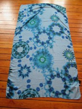 0  Foulard DESIGUAL  modèle