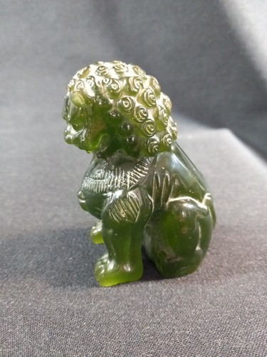 Chien sculpture - de,