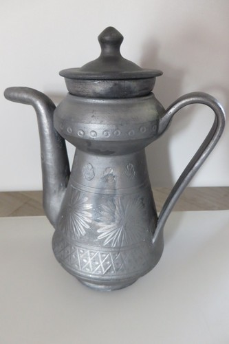 Ancienne théière étain - théière,