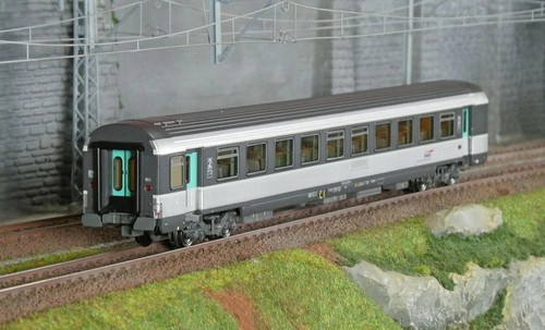 Models 40606 voiture vtu - models,