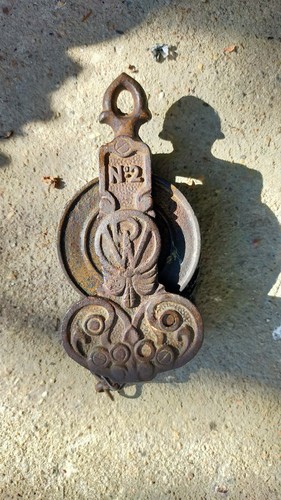 Poulie chaine ancienne - poulie, à