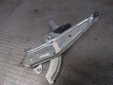 Daihatsu Sirion 2005 Gauche