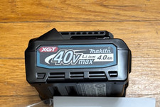Makita  XGT 40V BL4040 40 Volt Max 4.0Ah Li-Ion Battery NEW