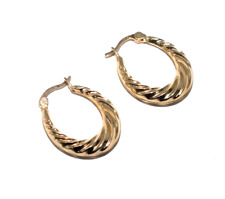 Femmes / 9ct or Jaune Ovale Boucles D'Oreilles en Relief Avec Striée Motif
