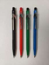 Caran D'Ache Fixpencil 884 Métal Porte-mines 4 Couleurs 2 mm 