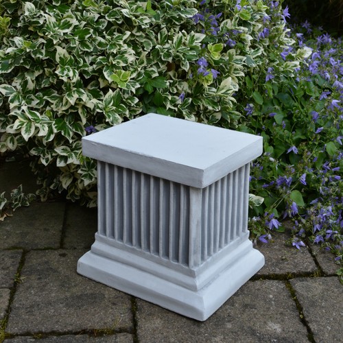 Socle cm - 19, colonne