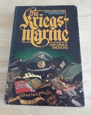 Très rare livre numéroté et signé Angolia et Schlicht sur uniformes kriegsmarine