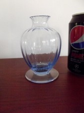 BACCARAT- JOLI PETIT VASE