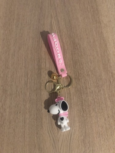 Porte clés snoopy - snoopy, |