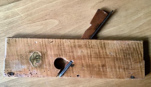 Outils anciens beau - beau, rabot