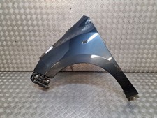 Aile avant gauche - Dacia
