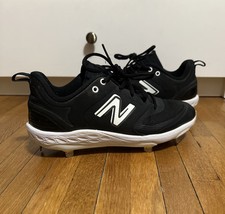 New Balance Fresh Foam Velo V3 Trainer Softball Shoes Women's 10 Black/White