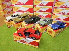 Collection Hachette "un siècle d'automobiles "RENAULT 1970  (SA4)