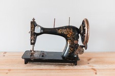Ancienne Machine à Coudre