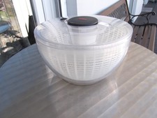 Essoreuse à salade OXO avec