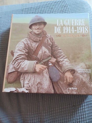 Guerre 18 en relief - la,