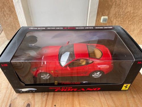 Hot wheels elite ferrari - elite,