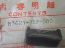 Silentbloc supérieur de cache