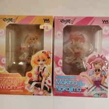 Lot de 2 figurines Macross
