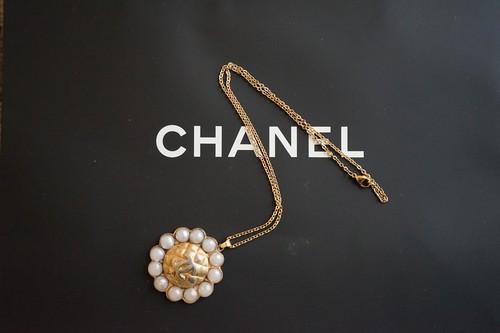 Chanel collier métal et - métal,