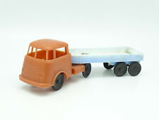 Various plastic 20cm - semi trailer truck 