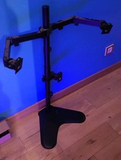 Support sur pied pour 3