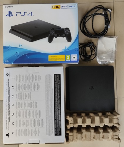 Playstation ps4 console - 4,