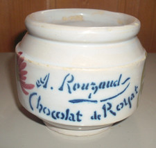 Ancien pot en céramique