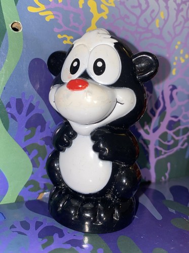 Replacement skunk accessory - skunk,