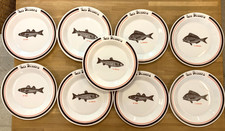 Série de 9 assiettes à