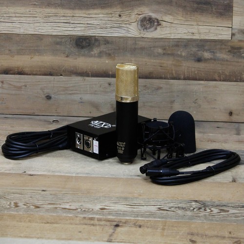 Open box mxl - v69m, edt