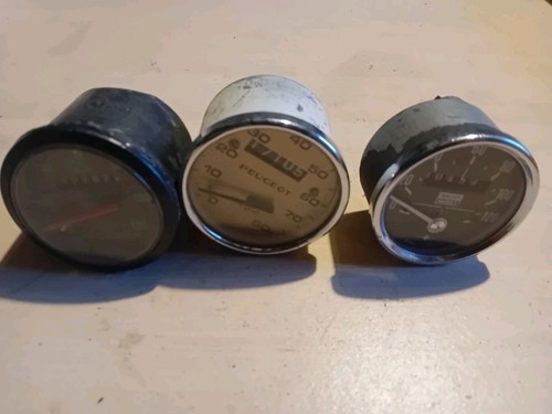 Lots compteurs 103 peugeot - lots,