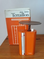 Pèse-lettre vintage Terraillon orange avec sa boite d'origine et son mode d'empl
