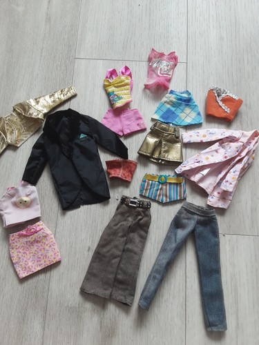 Lot vêtements barbie - barbie, et