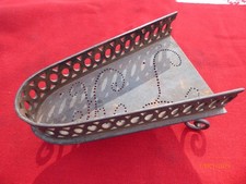 beau support en fer forgé de