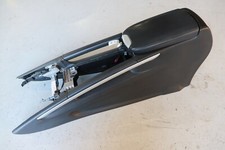 Mercedes Benz ML300 CDI 2010 W164 Interior Center Console J160