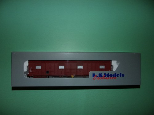 Models wagon couvert - couvert, long