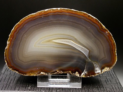 Demi géode agate - gÉode, polie