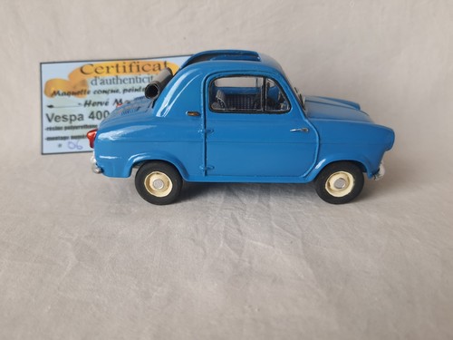 Vespa 400 luxe - vespa, bleue