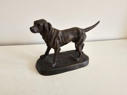 Sculpture régule chien - en,