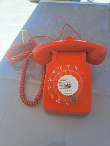 Téléphone ancien - téléphone,