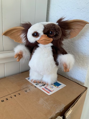 Adorable gizmo film - du,
