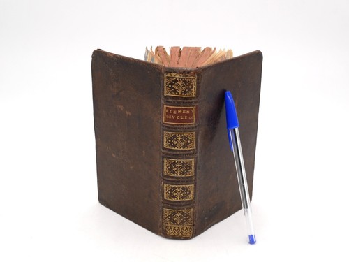 Les elemens euclide - (1730),