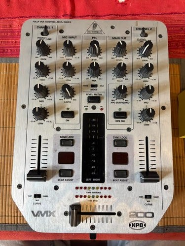 Vmx 200 behringer mixer - dj, vca