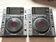 Pioneer DJ, CDJ-2000, set de