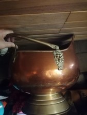 Ancien seau à charbon en cuivre martelé – anse porcelaine décorée – style...